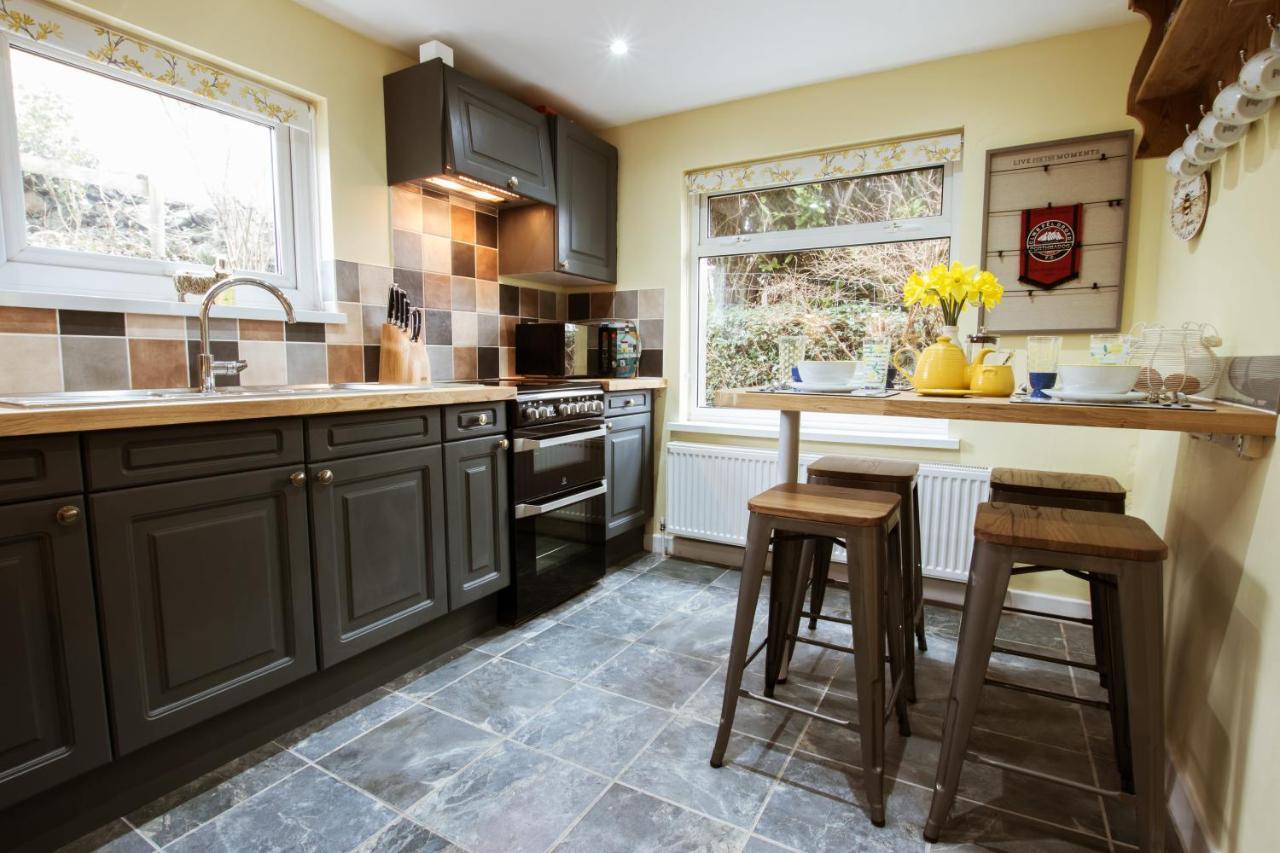 Cosy, Coastal Cottage In Snowdonia Harlech Buitenkant foto